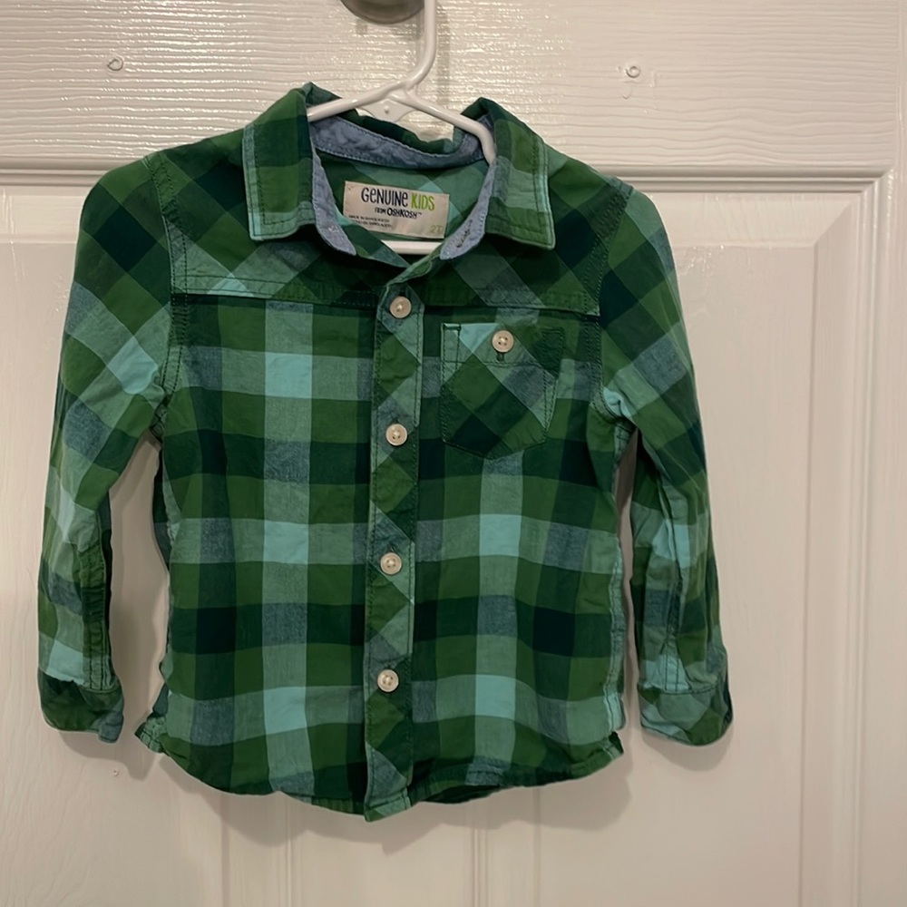 Genuine Kids by Osh Kosh Green Plaid Button-Down Shirt 2T
